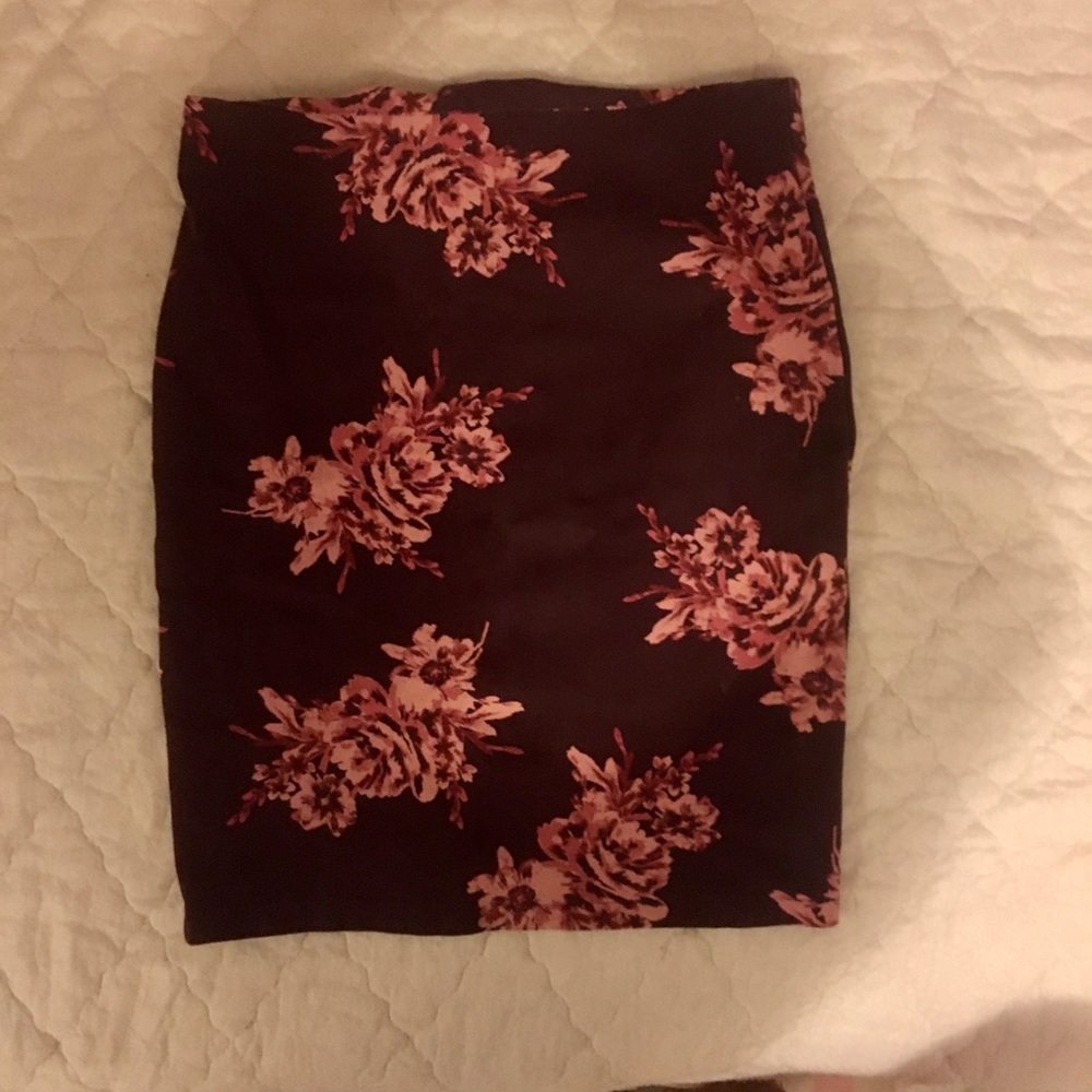 Pencil skirt